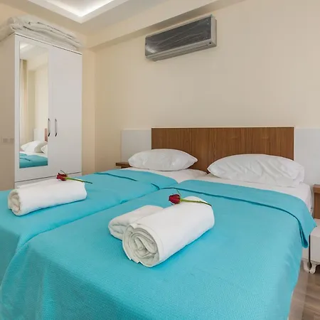 Villa Luxury Evre 2 *