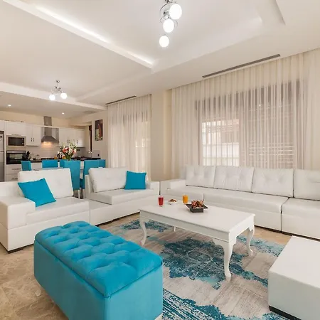 Villa Luxury Evre 2 *