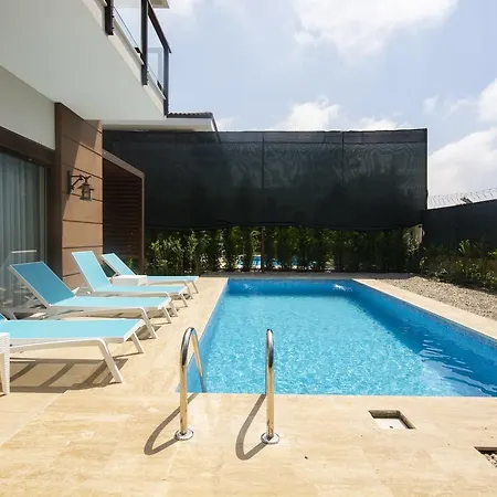 Luxury Evre 2