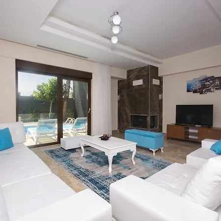 Villa Luxury Evre 2