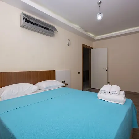 Luxury Evre 2 Villa