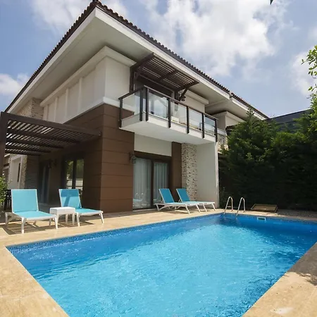 Luxury Evre 2 * بيليك